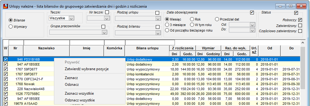 Okno grupowego zatwierdzania dni i godzin urlopu z rozliczenia